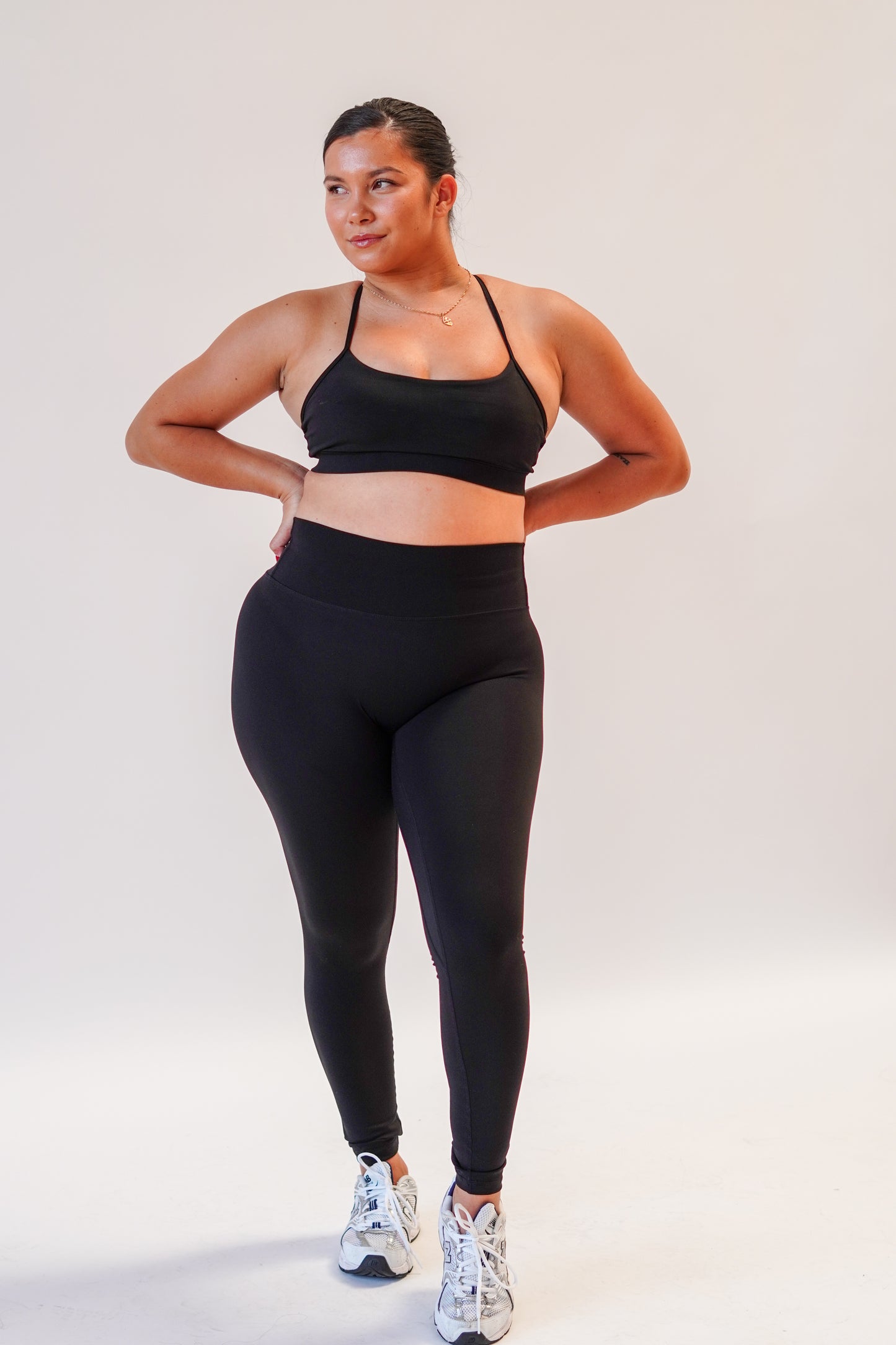 No Front Seam Essential Legging